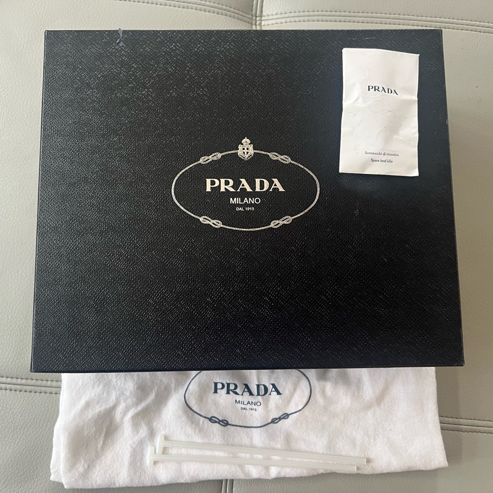 Prada Black Woven Leather Madras
Platform Pumps Size 40 (9.0) - Picture 12 of 12